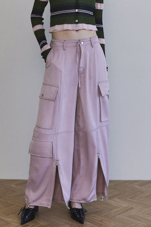 メゾンスペシャル/MAISON SPECIALのZip Design Satin Cargo Pants/ジップサテンカーゴパンツ(110600/110601)