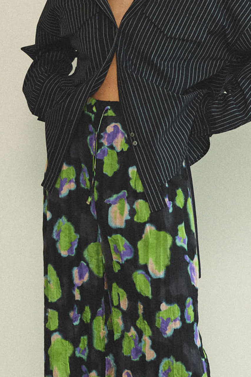 MAISON SPECIAL(メゾンスペシャル)｜Floral Pattern Pleated Easy