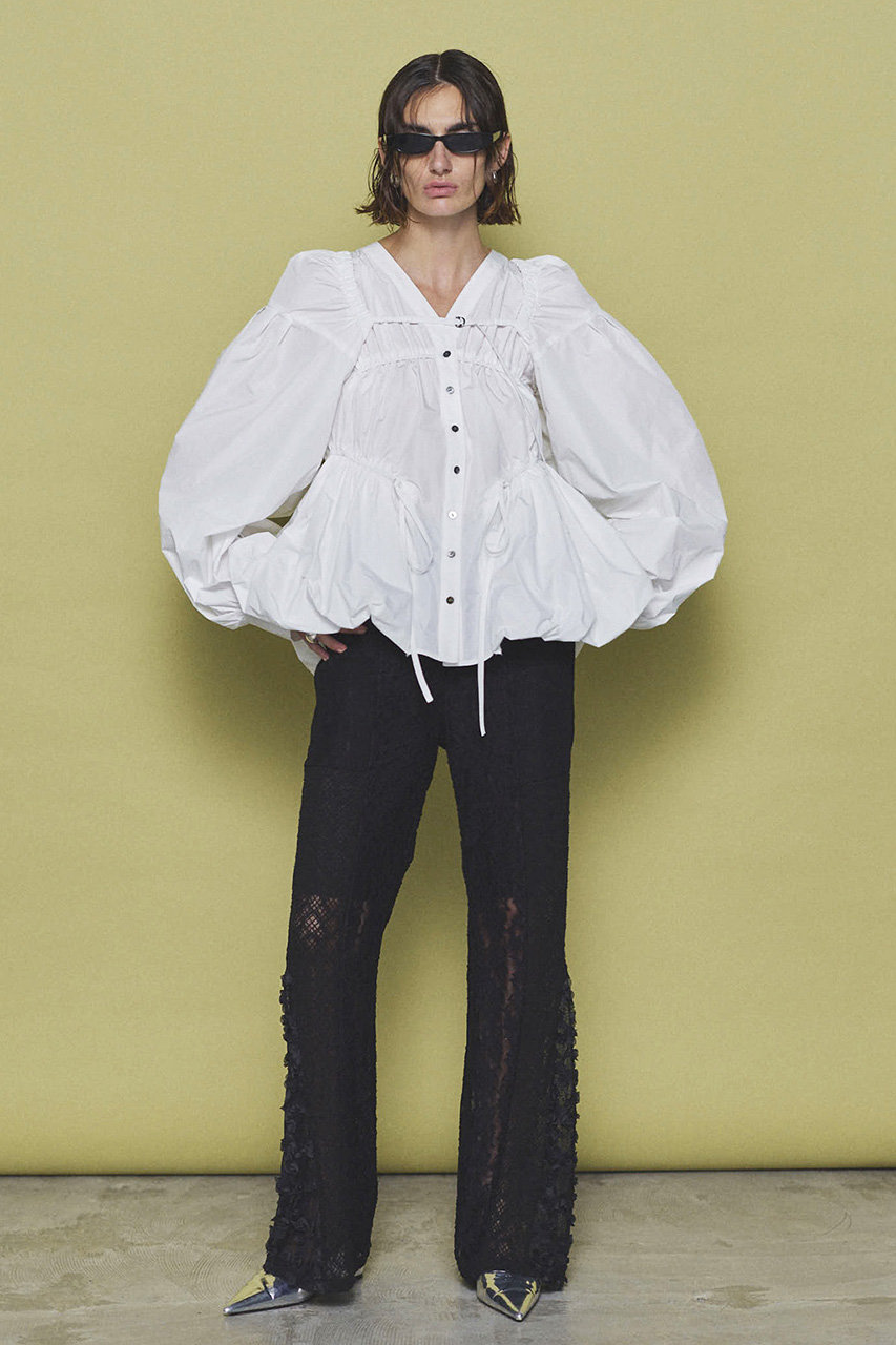 MAISON SPECIAL(メゾンスペシャル)｜Lace Fabric Flare Pants