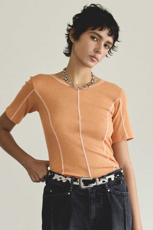 メゾンスペシャル/MAISON SPECIALのBicolor Stitch Rib T-shirt/バイカラーステッチリブTシャツ(110100/110102)