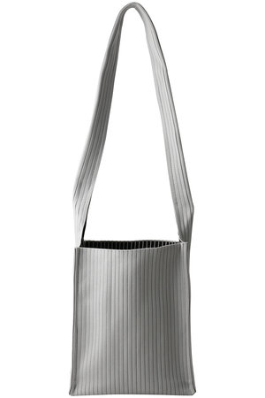 メゾンスペシャル/MAISON SPECIALのニットバッグ(120100/120101)