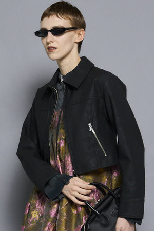 メゾンスペシャル/MAISON SPECIALのLace Up Balmacaan Short Blouson/レースアップステンカラーショートブルゾン(110800/110802)