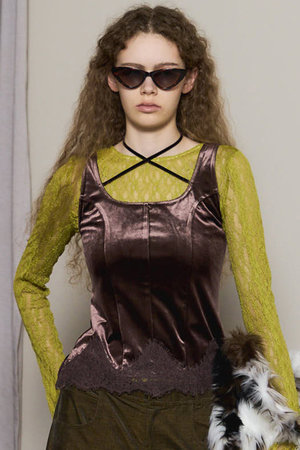 メゾンスペシャル/MAISON SPECIALのHem Lace Velvet Tank Top/ヘムレースベロアタンクトップ(110100/110101)