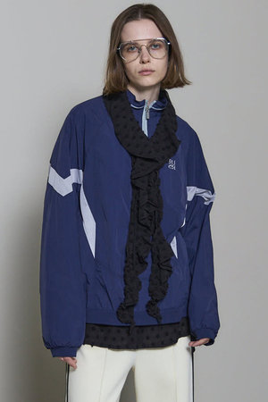 メゾンスペシャル/MAISON SPECIALのRUSH Logo Nylon Sporty Tops/RUSHロゴナイロンスポーティートップス(110400/110403)