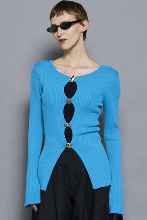メゾンスペシャル/MAISON SPECIALのButton Slit 2way  Knit Tops/ボタンスリット2WAYニット(110300/110301)