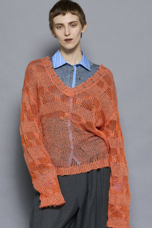 メゾンスペシャル/MAISON SPECIALのV-neck Low Gauge Pullover Knit/Vネックローゲージプルオーバーニット(110300/110301)