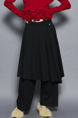 メゾンスペシャル/MAISON SPECIALのMultiway Layered Pleated Skirt Pants/マルチウェイレイヤードプリーツスカートパンツ(110600/110601)