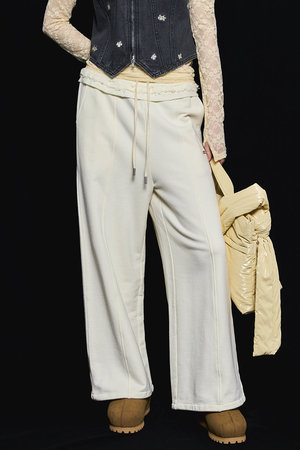 メゾンスペシャル/MAISON SPECIALのOutseam Easy Sweatpants/アウトシームイージースウェットパンツ(110600/110601)