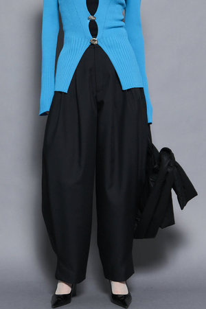 メゾンスペシャル/MAISON SPECIALのTuck Balloon Volume Pants/タックバルーンボリュームパンツ(110600/110601)