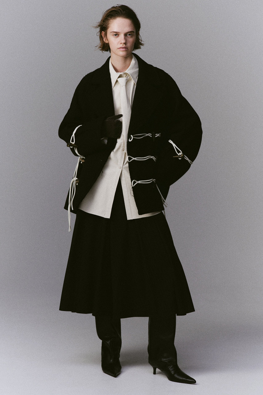 メゾンスペシャルピュアウールダブルクロスメルトンプライムオーバーダッフルコート MAISON SPECIAL(メゾンスペシャル)｜Duffle Coat/ダッフルコート/BLK