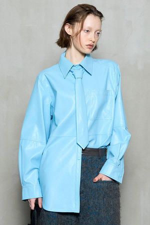 メゾンスペシャル/MAISON SPECIALのsynthetic Leather Tie Shirt/フェイクレザーネクタイシャツ(110400/110403)