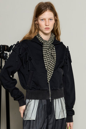 メゾンスペシャル/MAISON SPECIALのShoulder Ribbon Hoodie/ショルダーリボンパーカー(110100/110105)