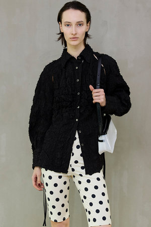 メゾンスペシャル/MAISON SPECIALのSharpened Shape Shirt/シャーリングシェイプシャツ(110400/110403)