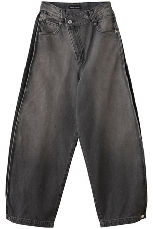 メゾンスペシャル/MAISON SPECIALのSide-Tuck Cocoon Denim Pants/サイドタックコクーンデニムパンツ(110600/110604)