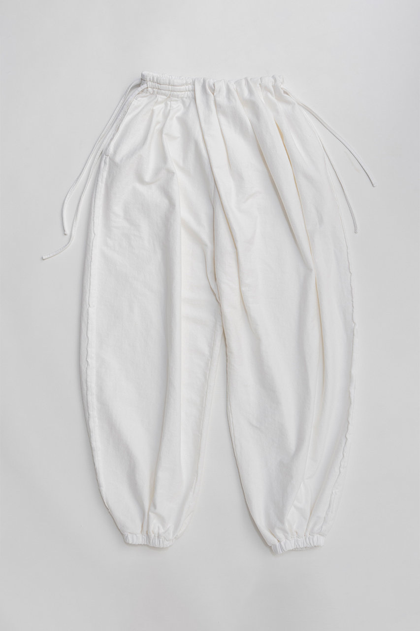 メゾンスペシャル/MAISON SPECIALのAsymmetrical Balloon Pants/アシンメトリーバルーンパンツ(WHT(ホワイト)/21261465814)