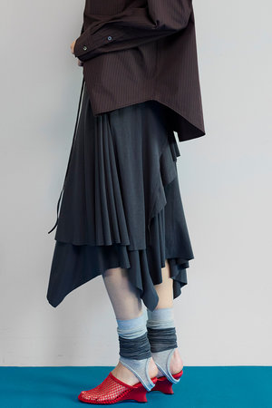 メゾンスペシャル/MAISON SPECIALの【予約販売】Asymmetrical Flare Skirt/2wayアシンメトリーフレアスカート(110700/110703)