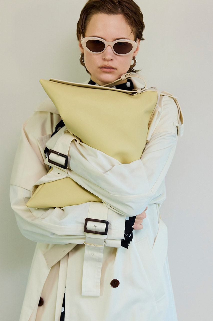 MAISON SPECIAL(メゾンスペシャル)｜【予約販売】Square Tote Bag