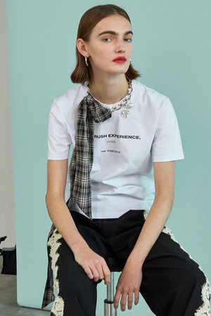 メゾンスペシャル/MAISON SPECIALのexeperienceロゴＴシャツ(110100/110102)