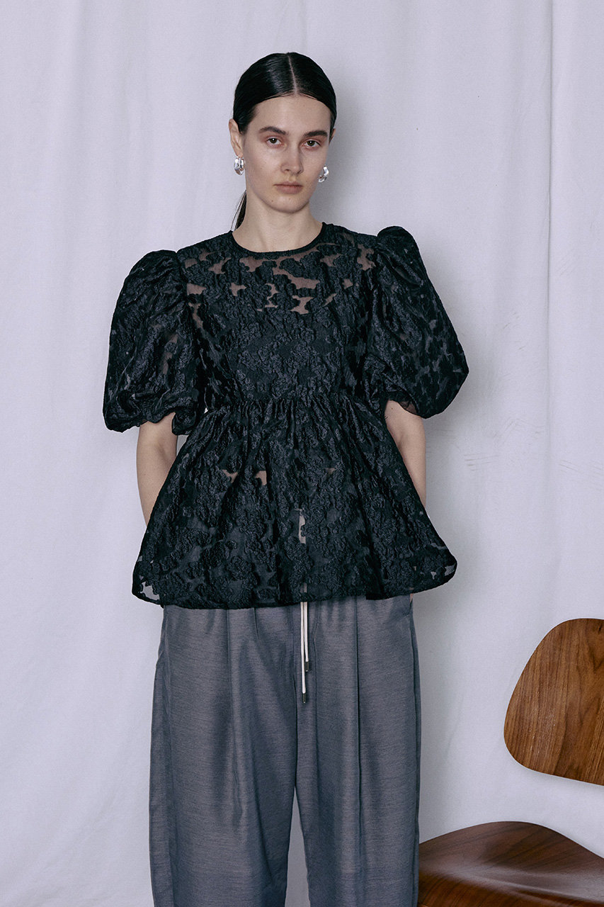 ブルレア Jacquard blouse ジャガードブラウス MAISON SPECIAL(メゾンスペシャル)｜Sheer Flower Jacquard Blouse