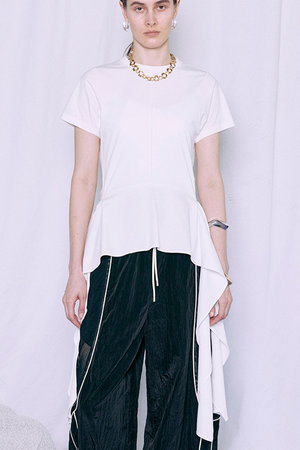 メゾンスペシャル/MAISON SPECIALの【予約販売】Ruffle Hem T-Shirt/ラッフルヘムTシャツ