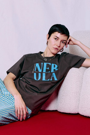 メゾンスペシャル/MAISON SPECIALの【予約販売】NEBULA Logo T-Shirt/NEBULAロゴTシャツ(110100/110102)