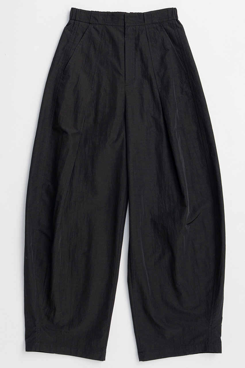 メゾンスペシャル/MAISON SPECIALのTuck Cocoon Color Pants/タックコクーンカラーパンツ(BLK(ブラック)/21261465307)