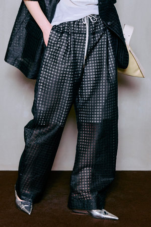 メゾンスペシャル/MAISON SPECIALのSheer Check Easy Pants/シアーチェックイージーパンツ(110600/110601)