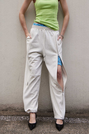 メゾンスペシャル/MAISON SPECIALのFront Zip Sweat Pants/フロントZIPスウェットパンツ(110600/110601)