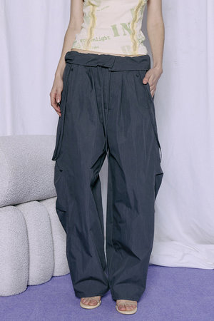 メゾンスペシャル/MAISON SPECIALの2WAY Cocoon Military Pants/2WAYコクーンミリタリーパンツ(110600/110601)