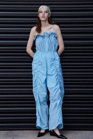 メゾンスペシャル/MAISON SPECIALのFrill Bust 2WAY Romper/フリルバスト2WAYロンパース(110500/110502)