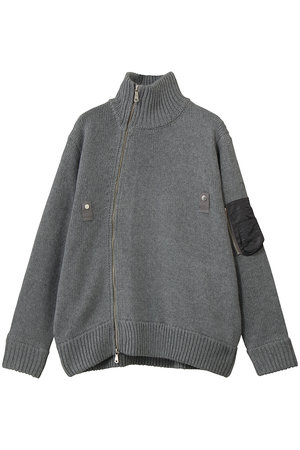 メゾンスペシャル/MAISON SPECIALの【UNISEX】アシンメトリーフロント MA-1ディテール ドライバーズニット
