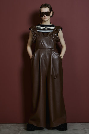 メゾンスペシャル/MAISON SPECIALのFaux Leather Frill Rompers/フェイクレザーフリルロンパース(110500/110503)