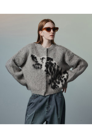 メゾンスペシャル/MAISON SPECIALの【予約販売】Dalmatian Knit Cardigan/ダルメシアンニットカーデ(110300/110303)