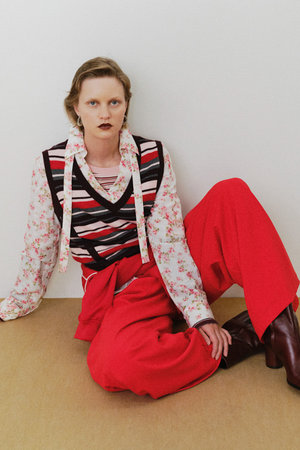 メゾンスペシャル/MAISON SPECIALのLow-Tuck Color Pants/ロータックカラーパンツ(110600/110601)
