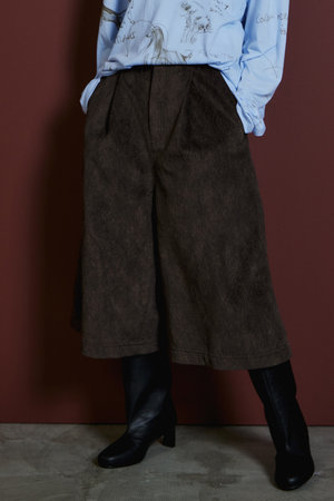 メゾンスペシャル/MAISON SPECIALの【予約販売】Haircalf-Like Work Shorts/ハラコライクワークショーツ(110600/110603)