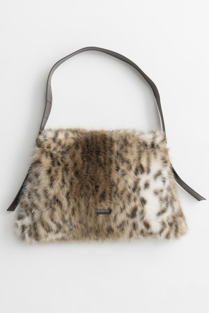 メゾンスペシャル/MAISON SPECIALの【予約販売】Fur Like Square Tote Bag/ファーライクスクエアトートバッグ(120200/120201)