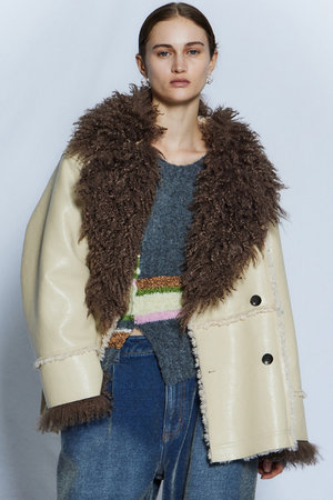 メゾンスペシャル/MAISON SPECIALの【予約販売】Double-Breasted Faux Mouton Coat / ダブルブレストフェイクムートンコート(110900/110902)