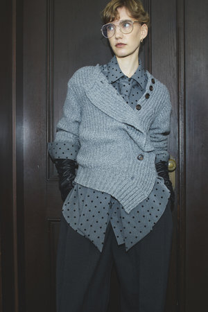 メゾンスペシャル/MAISON SPECIALの【予約販売】Asymmetrical Frill Cardigan / アシンメトリーフリルカーディガン(110300/110303)
