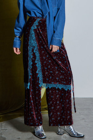 メゾンスペシャル/MAISON SPECIALの【予約販売】Lace Trim Velour Wrap Skirt Pants / レーストリムベロアラップスカートパンツ(110600/110601)