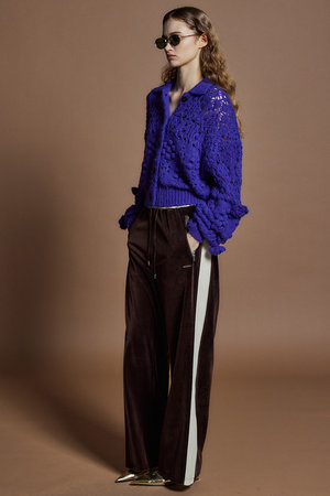 メゾンスペシャル/MAISON SPECIALの【予約販売】Side Line Velour Jersey Pants / サイドラインベロアジャージパンツ(110600/110601)