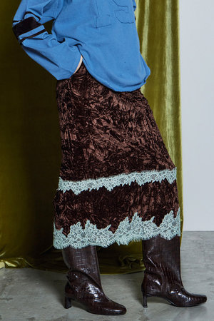 メゾンスペシャル/MAISON SPECIALの【予約販売】Crushed Velour Lace Skirt / クラッシュベロアレーススカート(110700/110703)