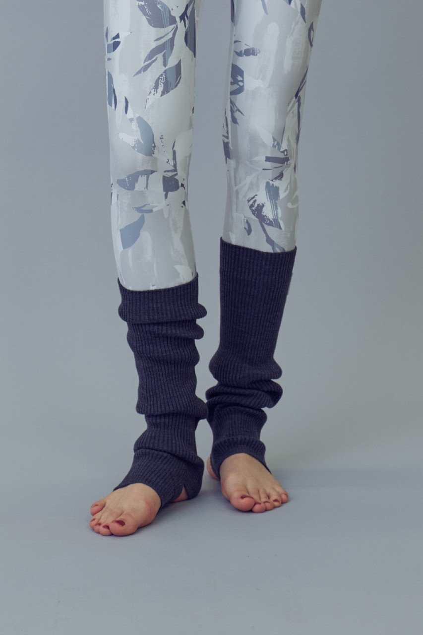 Julier(ジュリエ)｜ソフティーウールレッグウォーマー ミドル/ベージュ