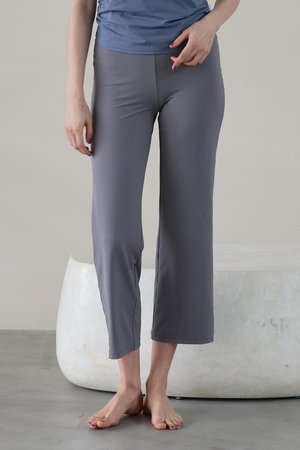 ジュリエ/Julierの【定番】エコシーベア天ソフトフレアパンツ(180100/180103)