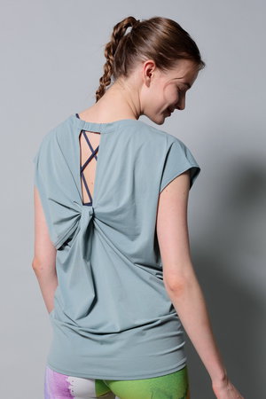 ジュリエ/Julierの【定番】ライトプライムバッククロスチュニック(180100/180102)