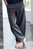ダブルエアーバレルレッグパンツ
