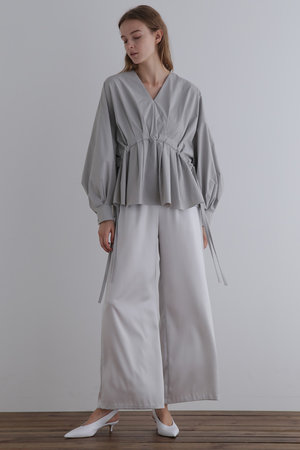 ル フィル/LE PHILのナイロンストレッチブロードブラウス(110400/110403)