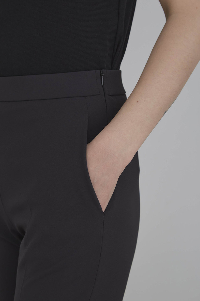 贅沢品 LE の通販 フィル)｜ストレッチオックスパンツ/ブラック PHIL(ル パンツ