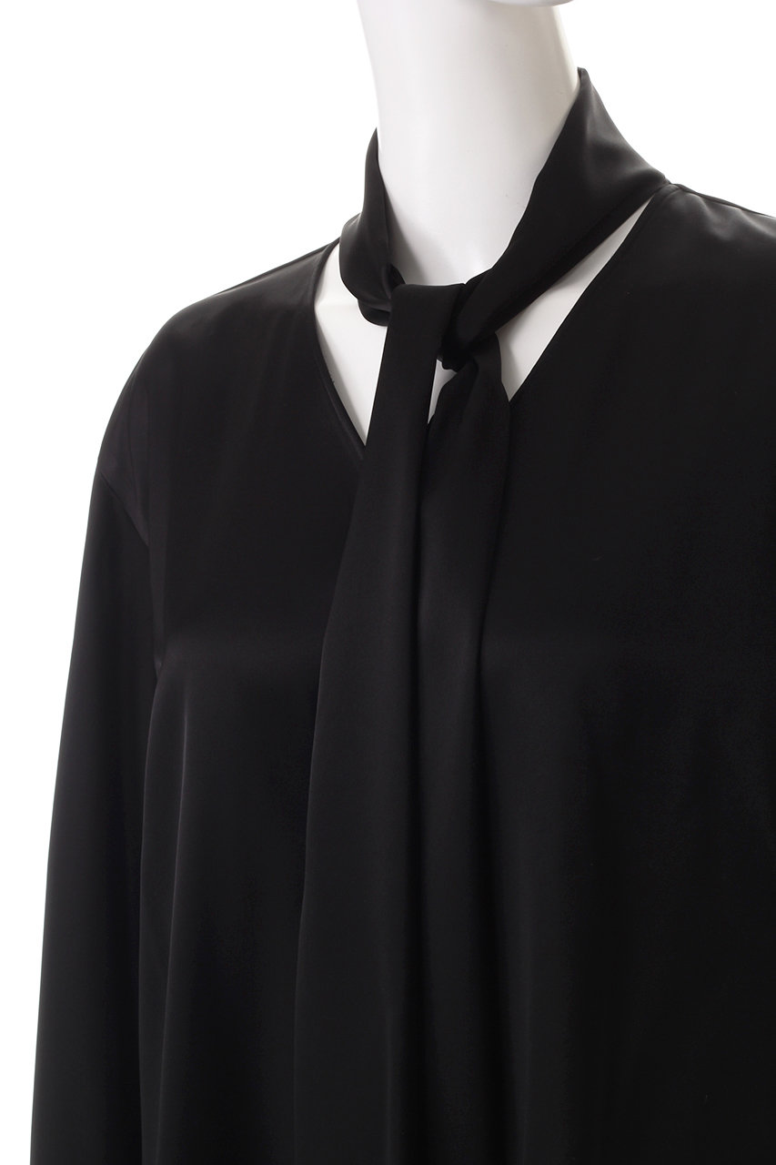 LE PHIL　ルフィル　ブラウス　カットソー　ブラック　極美品　25SS LE PHIL ブラウス シャツ ハイストレッチダンボールブラウス