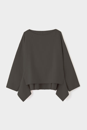 ル フィル/LE PHILのライトリバーハンカチーフヘムブラウス(110400/110403)