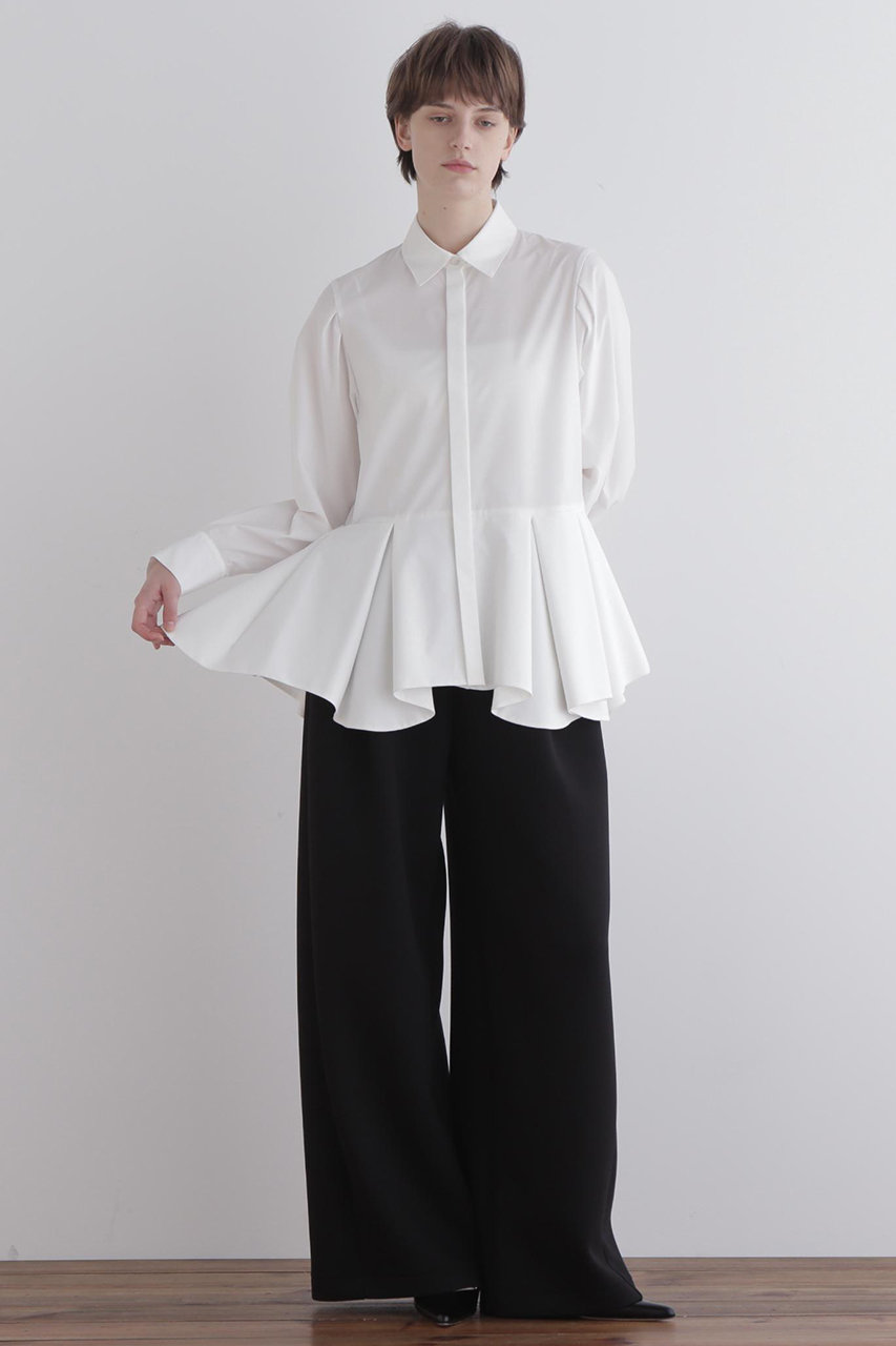 LE PHILフレアシルエット ブラック トップス Fサイズ SOLOTEXブロードスカラップフレアスリーブブラウス | LE PHIL（ル